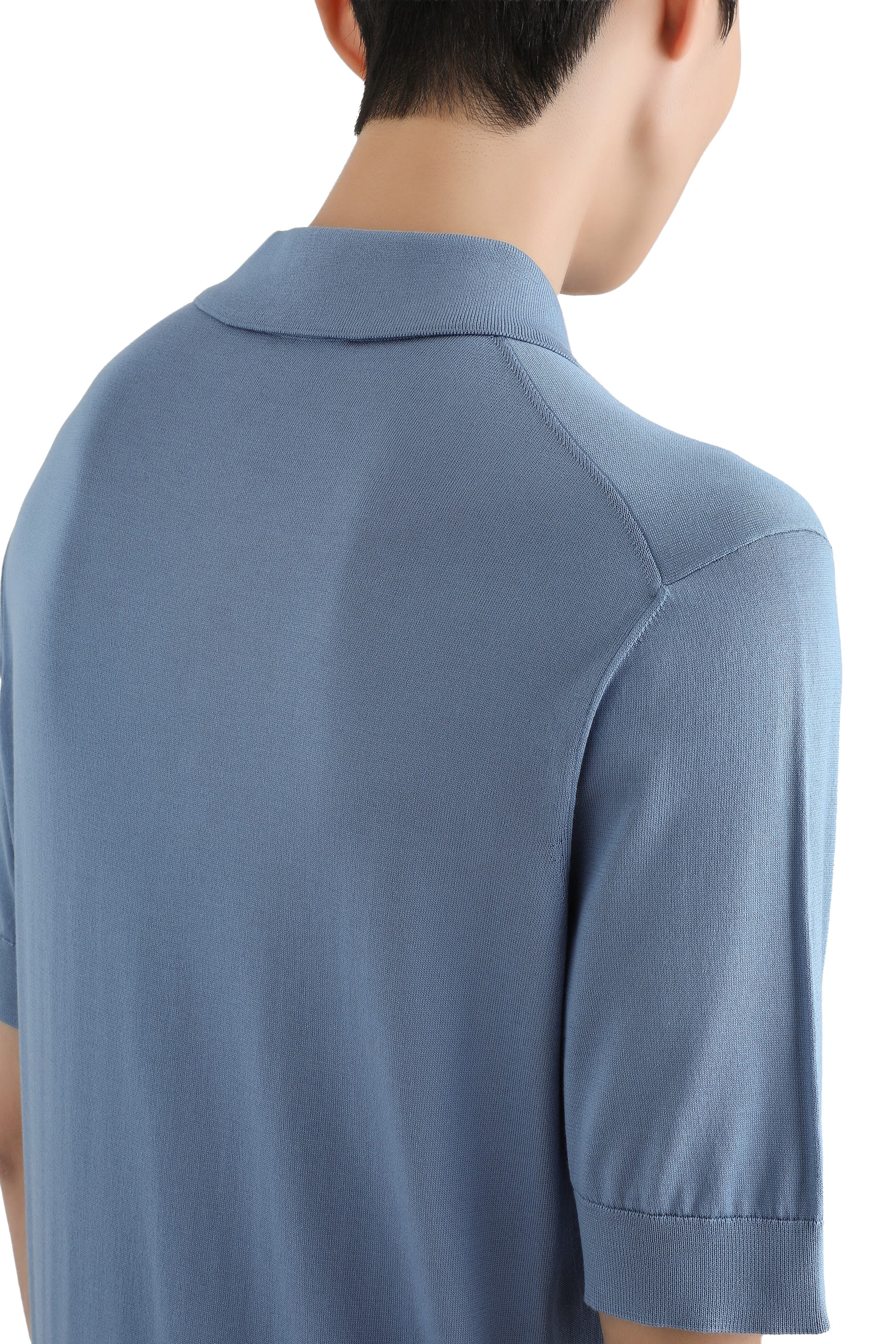 قميص بولو حرير