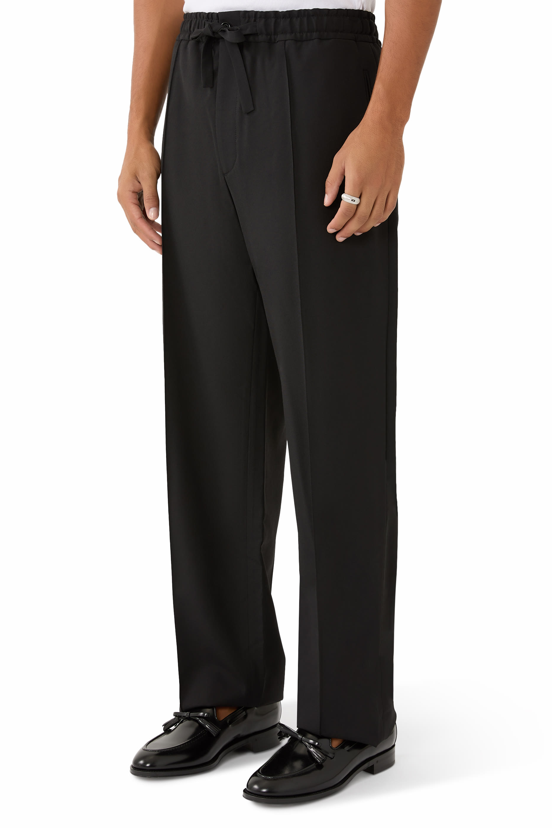 بنطال بقصة ساق مستقيمة