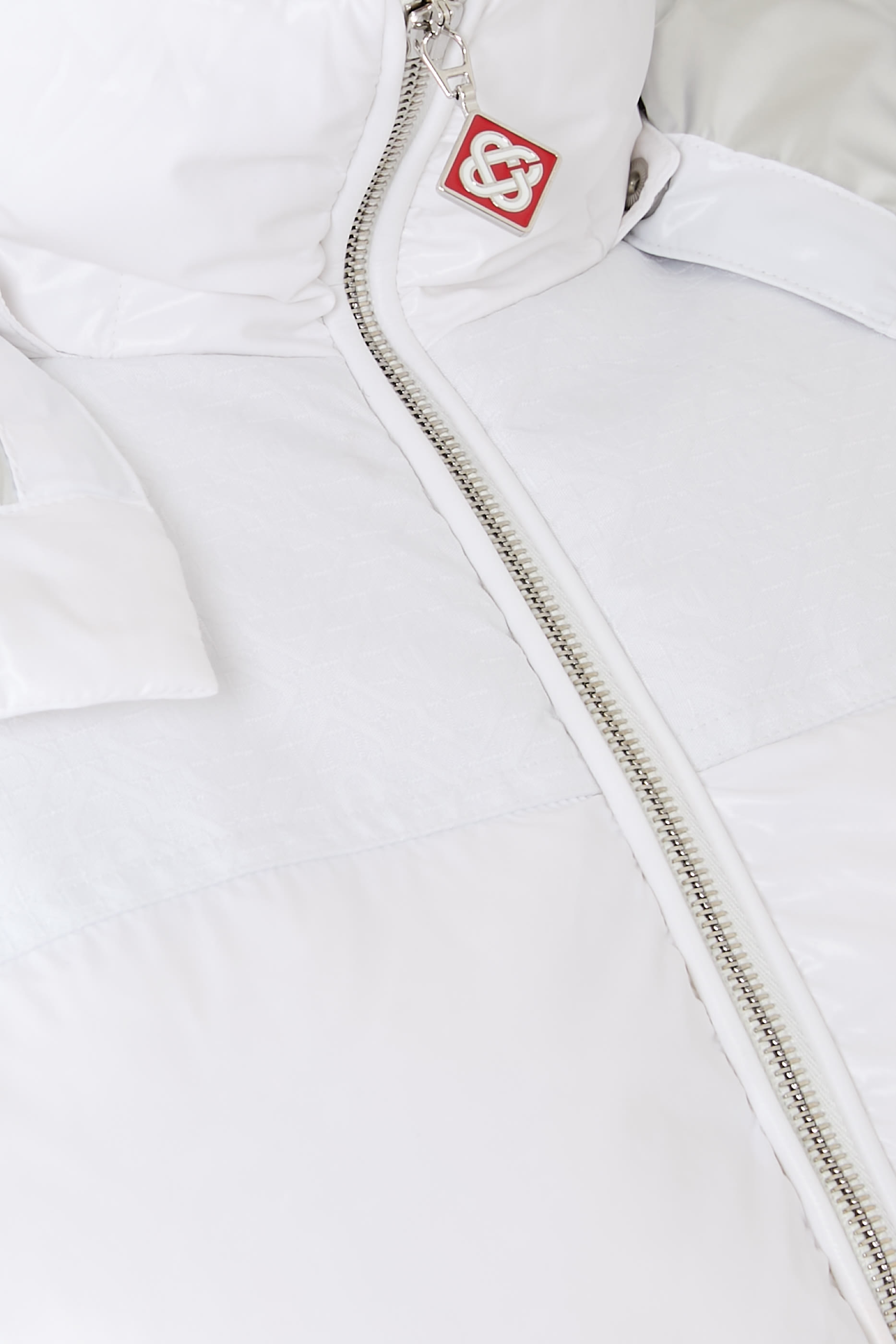 جاكيت بافر نايلون وقماش مقاوم للتمزق