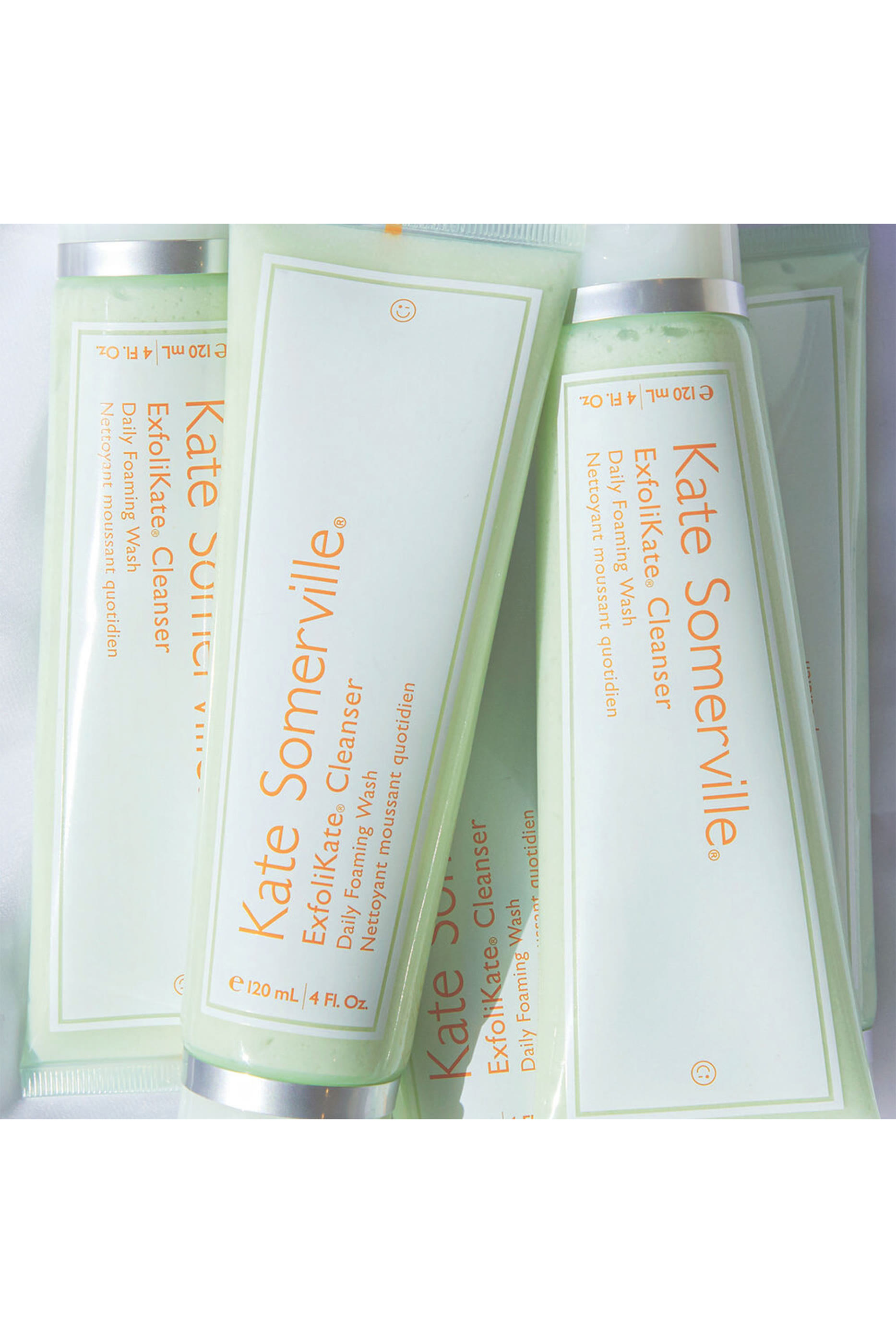 غسول اكسفوليكايت منظف رغوي يومي