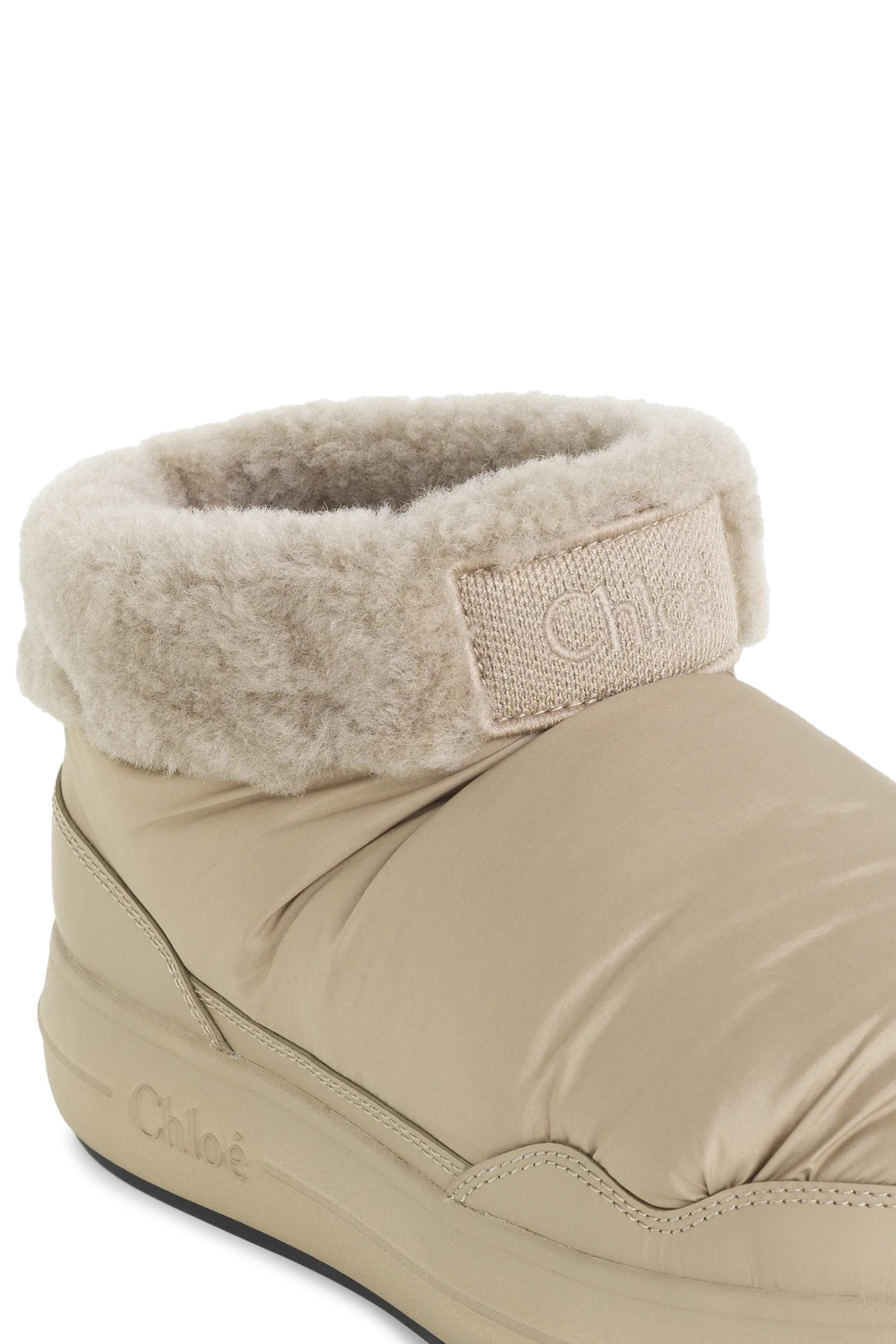 بوت بولار 35 بطول الكاحل